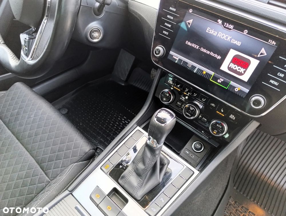 Skoda Superb 1.5 TSI Ambition DSG - 18