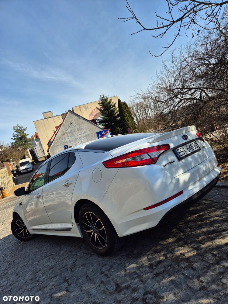 Kia Optima - 7
