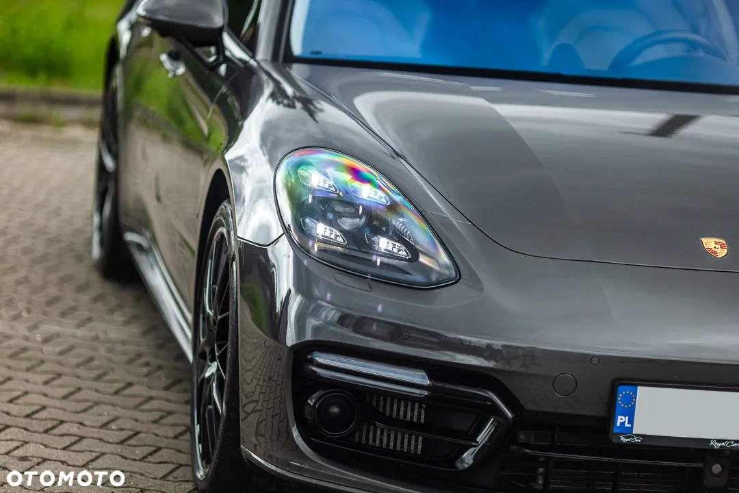 Porsche Panamera Turbo - 6