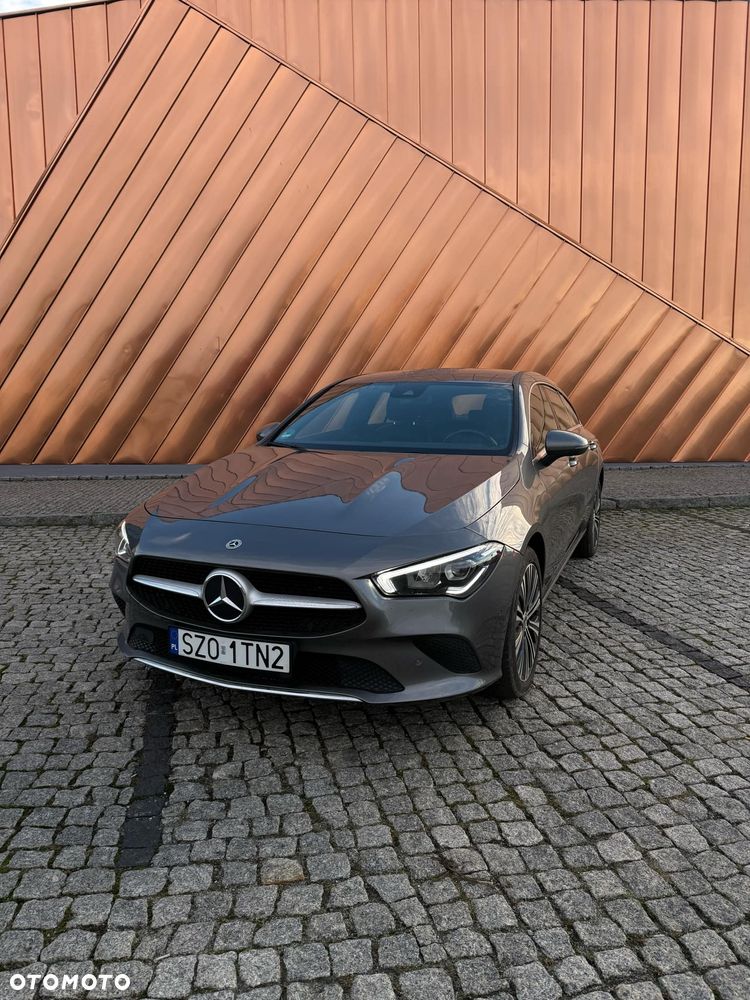Mercedes-Benz CLA - 2