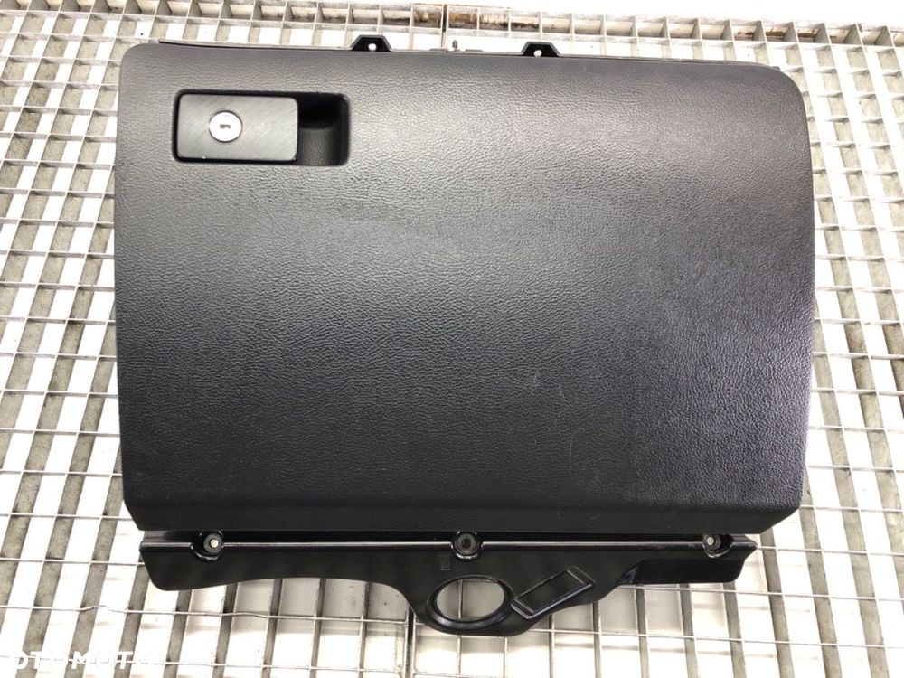 SCHOWEK PASAŻERA - 45.00 PLN - VW PASSAT B6 Variant (3C5) 2005 - 2011 2.0 TDI 103 kW [140 KM] olej - 1