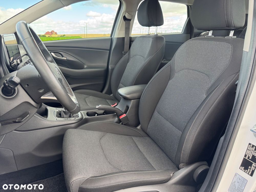 Hyundai i30 - 25