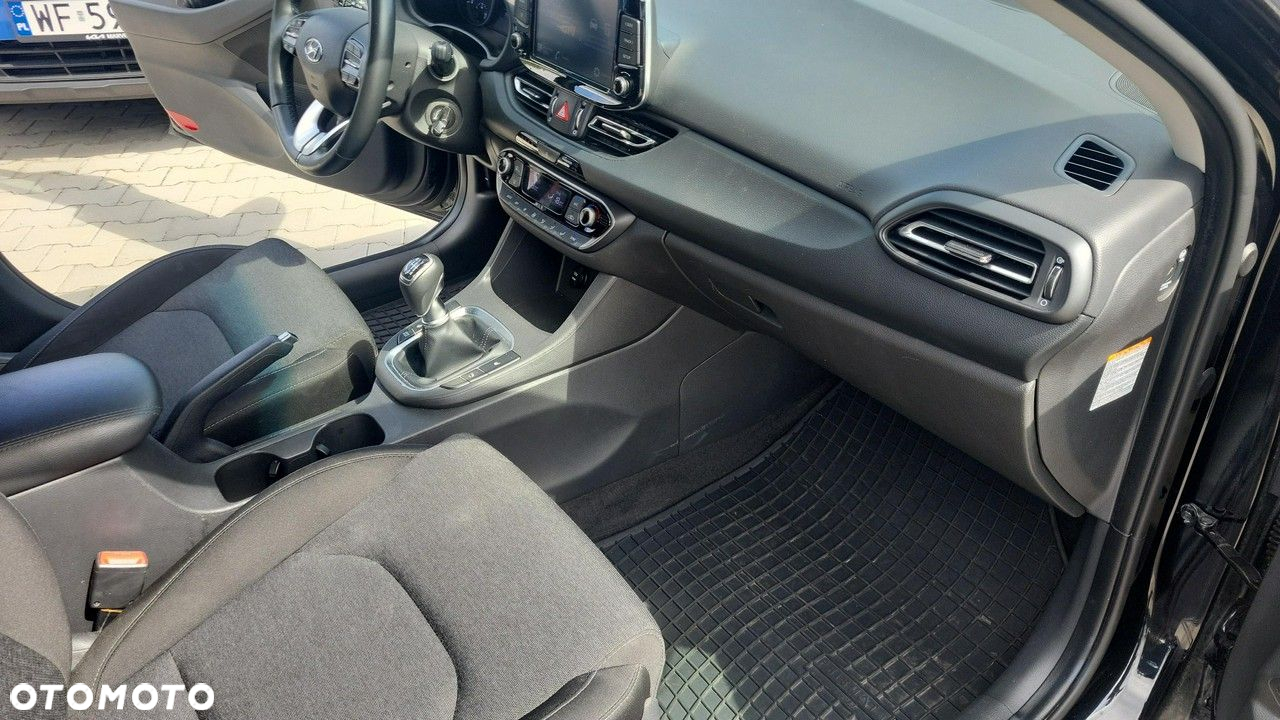 Hyundai i30 - 19