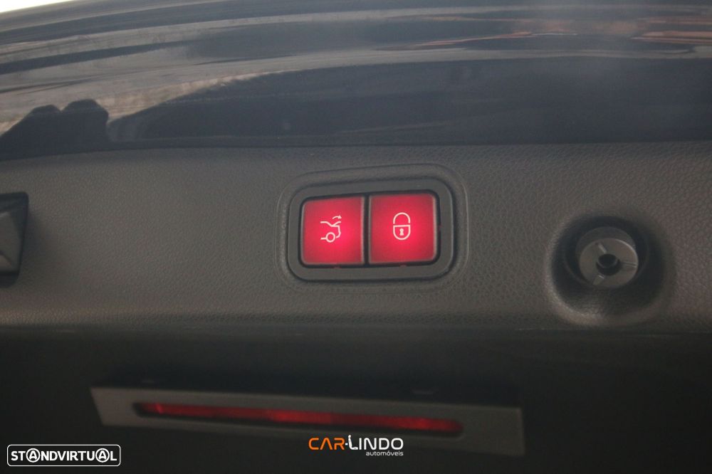 Mercedes-Benz CLA 180 - 29