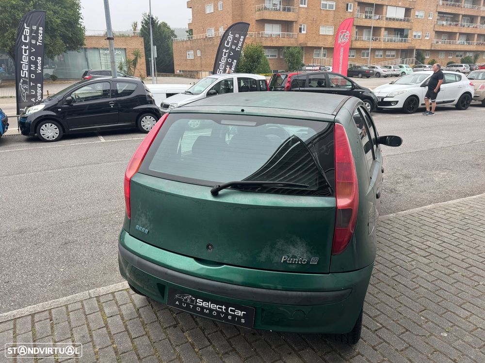 Fiat Punto 1.2 16V HLX - 8