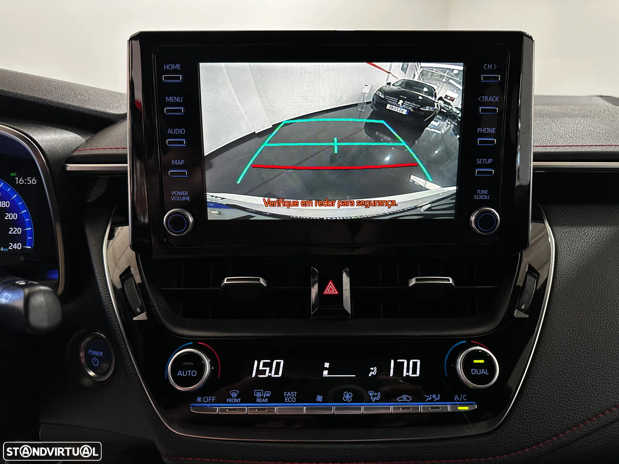 Toyota Corolla Touring Sports 1.8 Hybrid Exclusive - 29