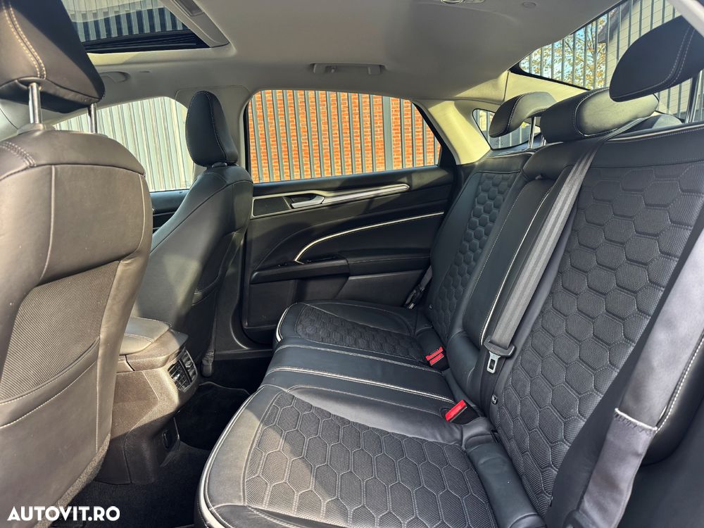 Ford Mondeo 2.0 HEV Vignale - 7