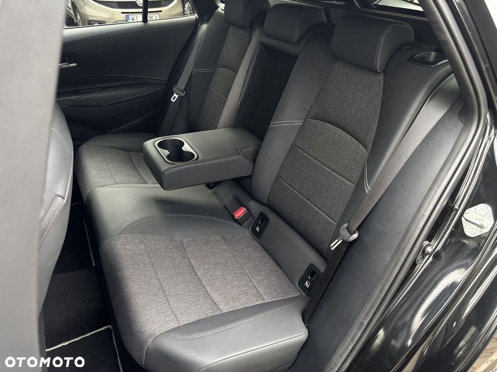 Toyota Corolla 1.8 Hybrid Style - 16