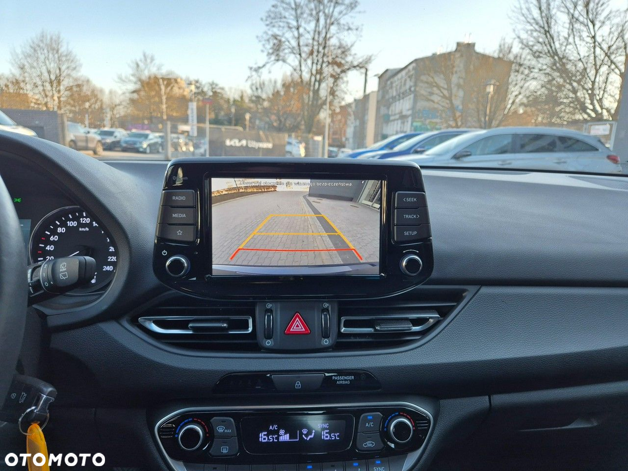 Hyundai i30 - 27
