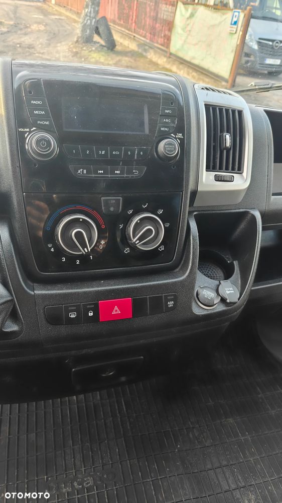Fiat Ducato  Brygadówka 7 osób MAXI - 15