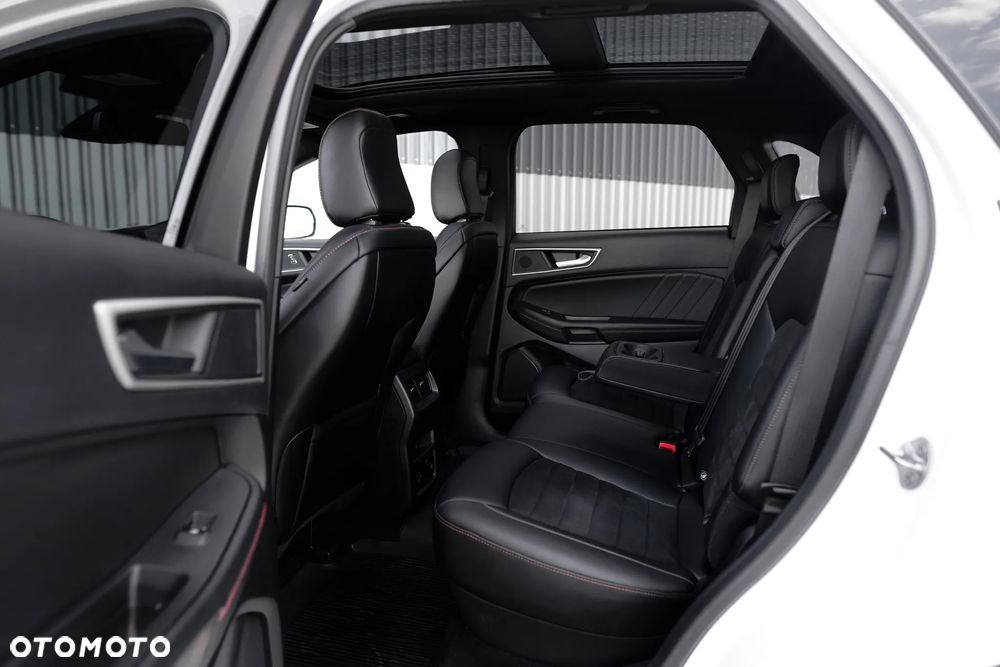 Ford Edge - 21