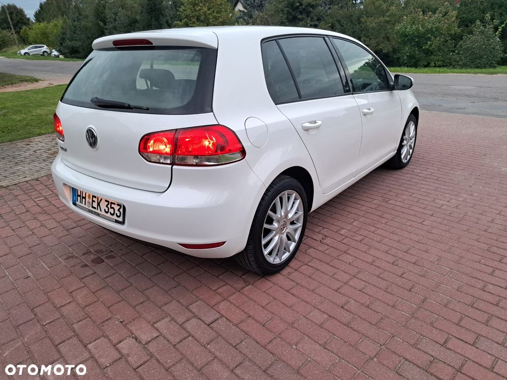 Volkswagen Golf - 4