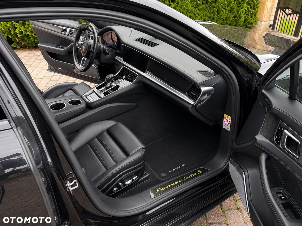 Porsche Panamera Turbo S E-Hybrid - 8