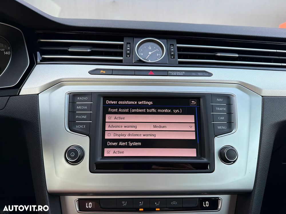 Volkswagen Passat 1.6 TDI Comfortline - 18