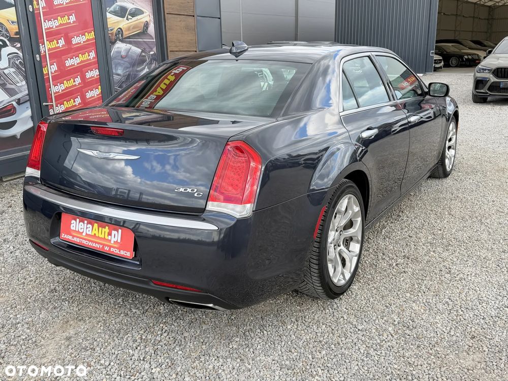 Chrysler 300C - 5