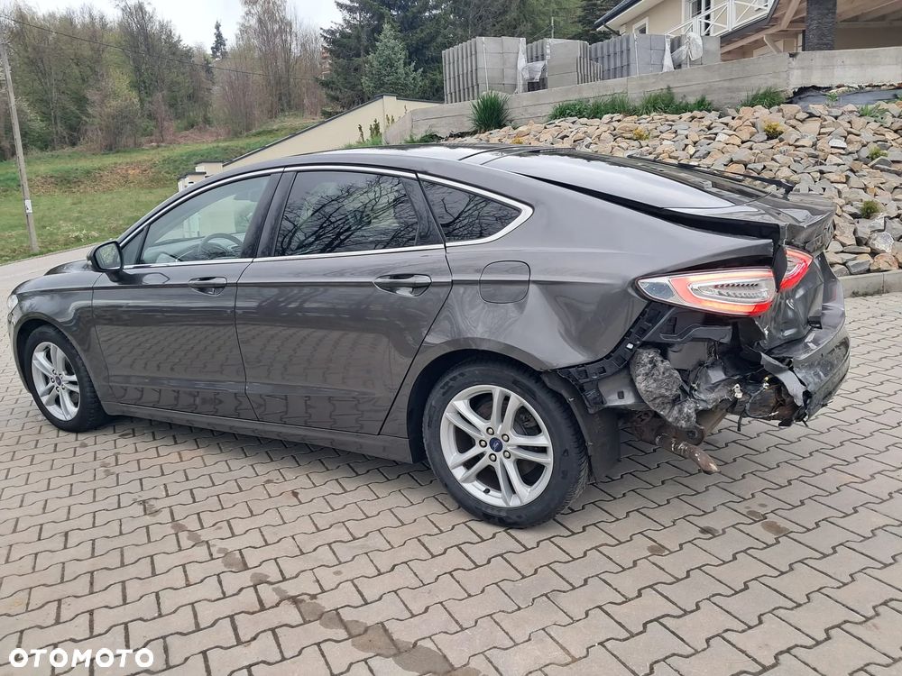 Ford Mondeo - 8