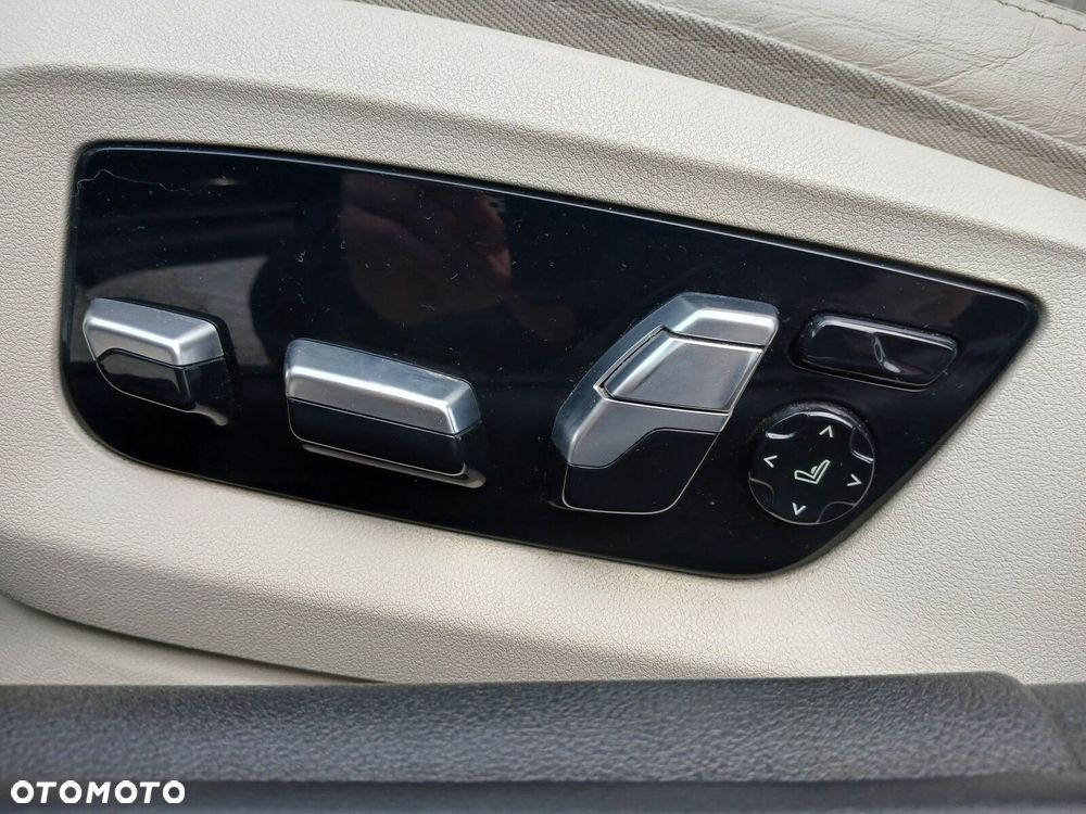 BMW Seria 5 540i xDrive M Sport sport - 20