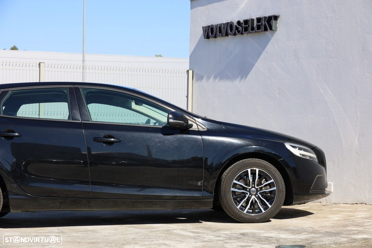 Volvo V40 2.0 D2 Momentum Geartronic - 2