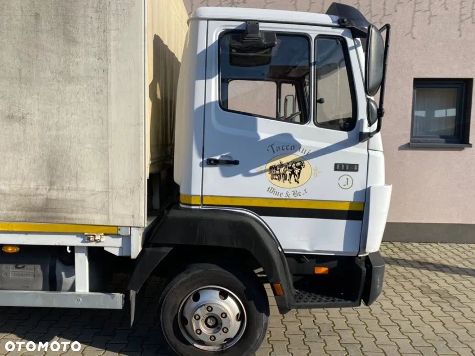 Mercedes-Benz 814 D - 12