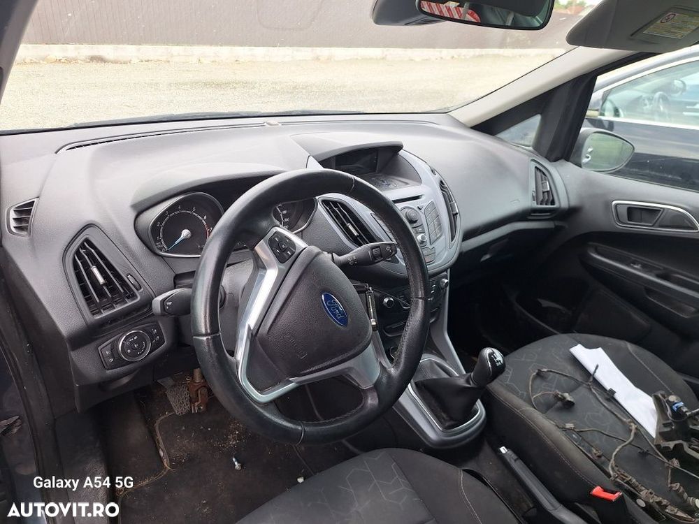 Dezmembrez Ford B-Max motor 1.0 ecoboost 125 cutie manuală - 8