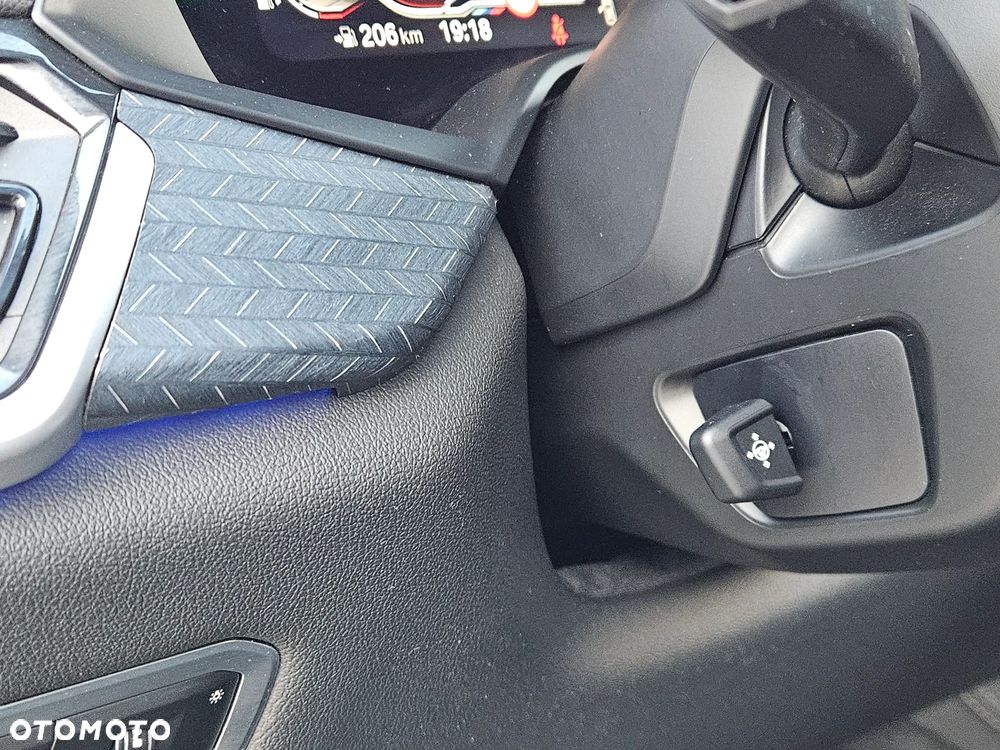 BMW X5 M50i - 26