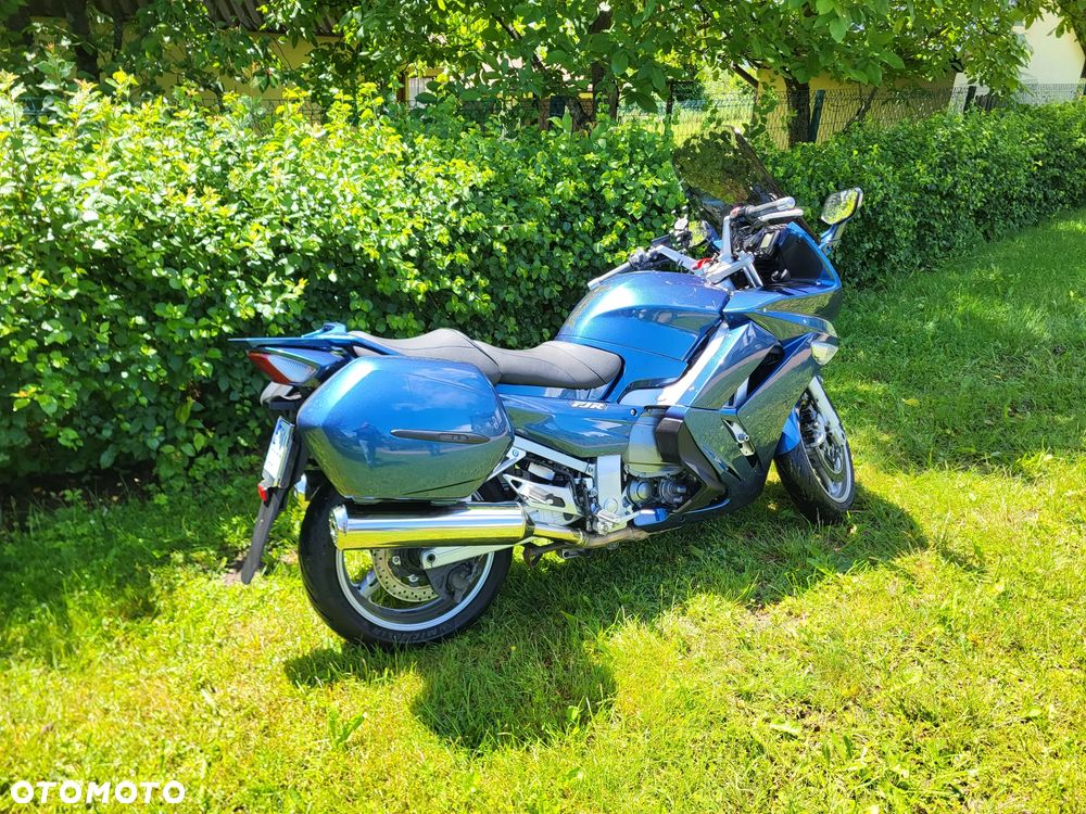 Yamaha FJR - 7