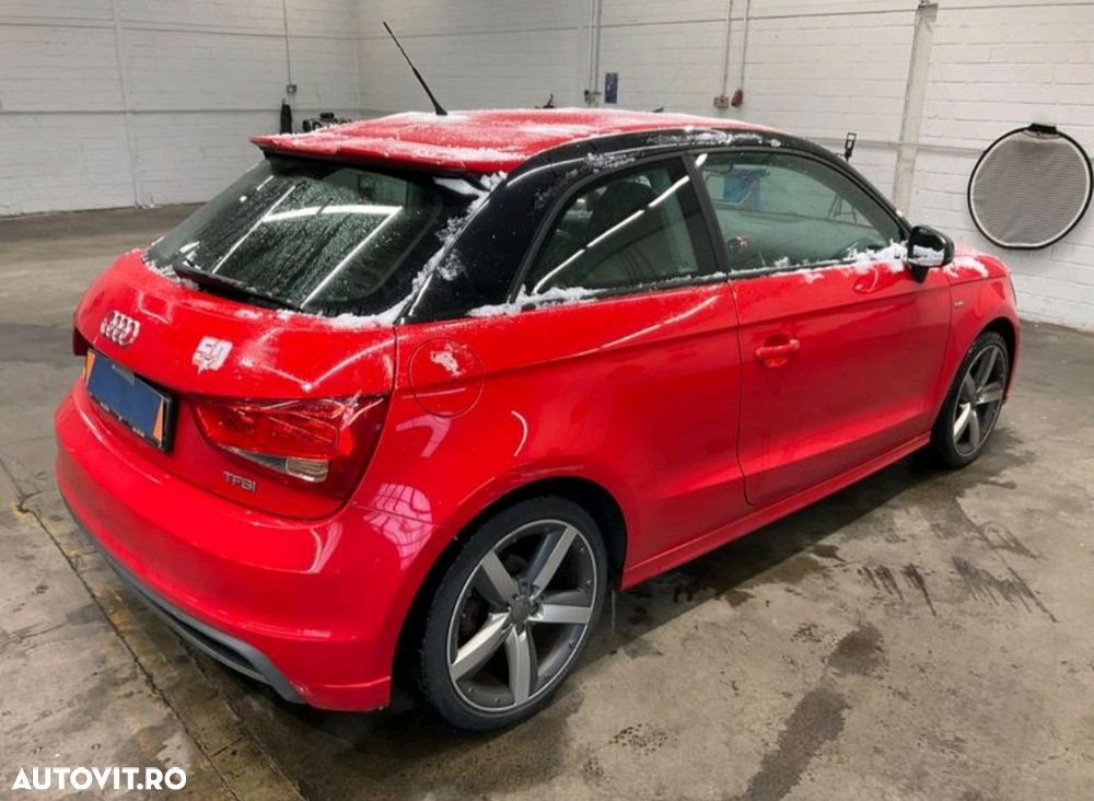 Audi A1 1.2 TFSI S line Sportpaket - 10