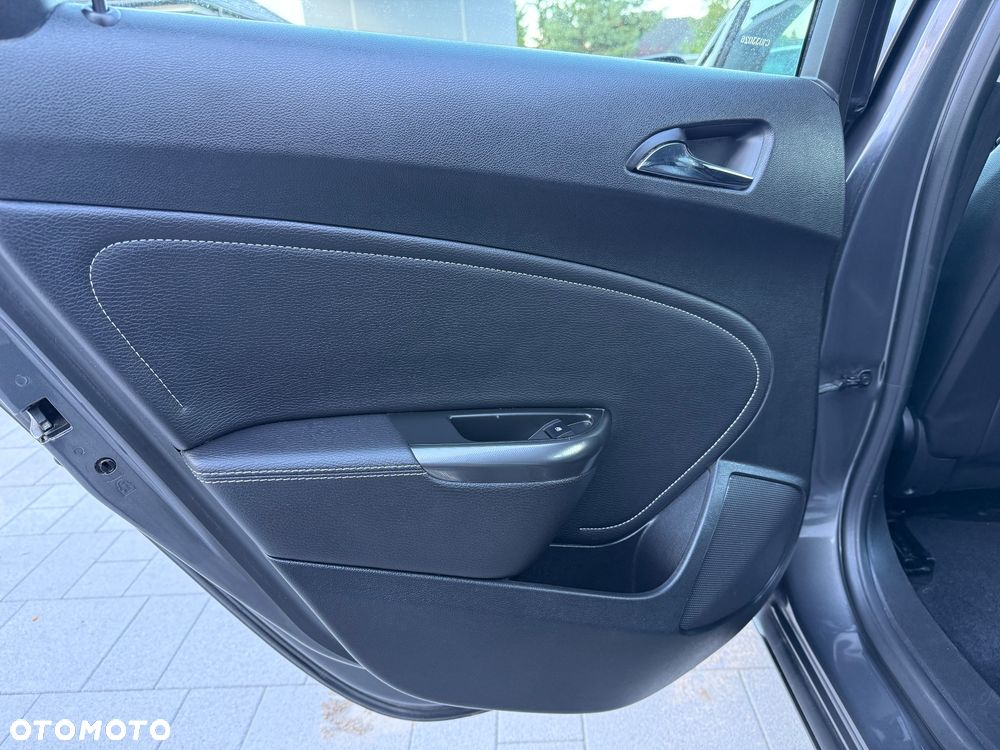 Opel Astra - 23