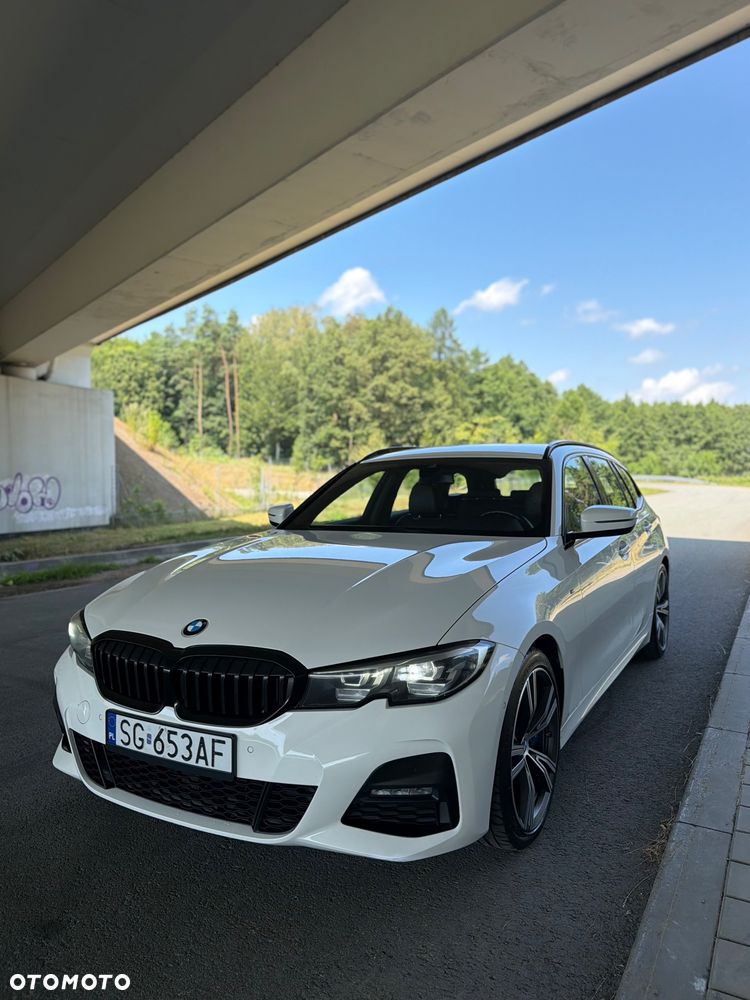 BMW Seria 3 320i M Sport - 15