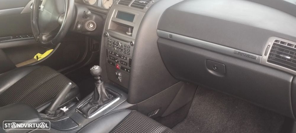 Peugeot 407 2.0 HDi Executive - 6