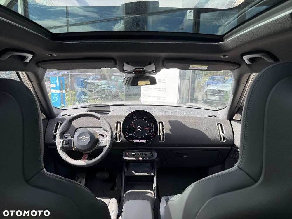 MINI Countryman - 16