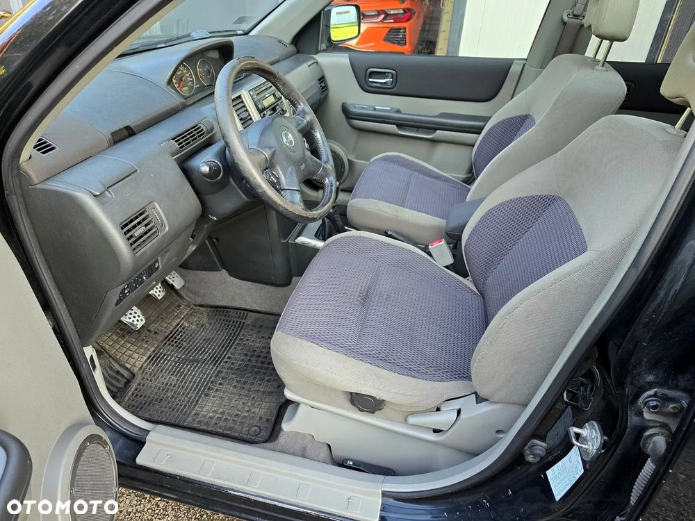 Nissan X-Trail - 5
