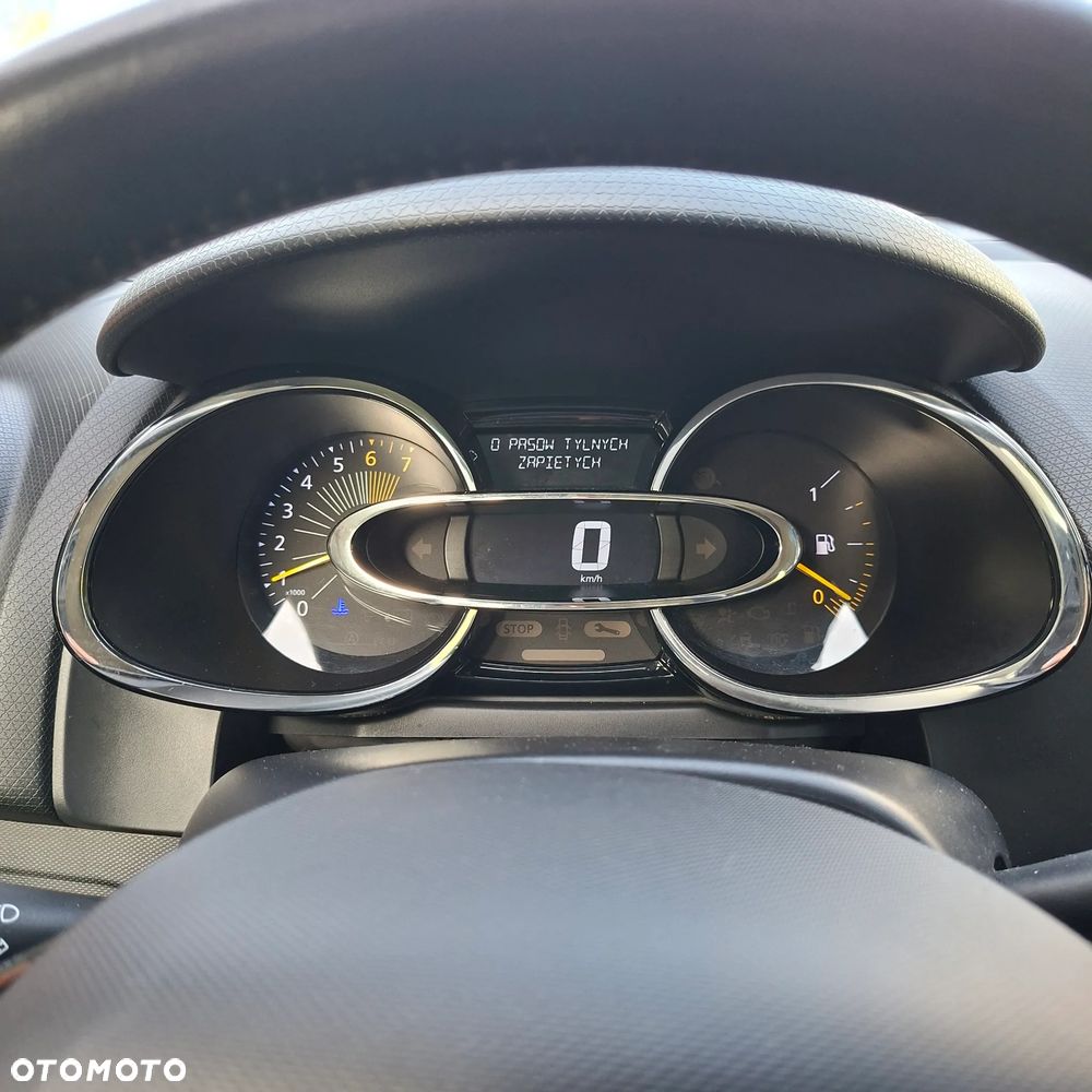 Renault Clio - 5