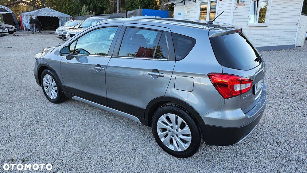 Suzuki SX4 S-Cross 1.4 T Premium 4WD - 28