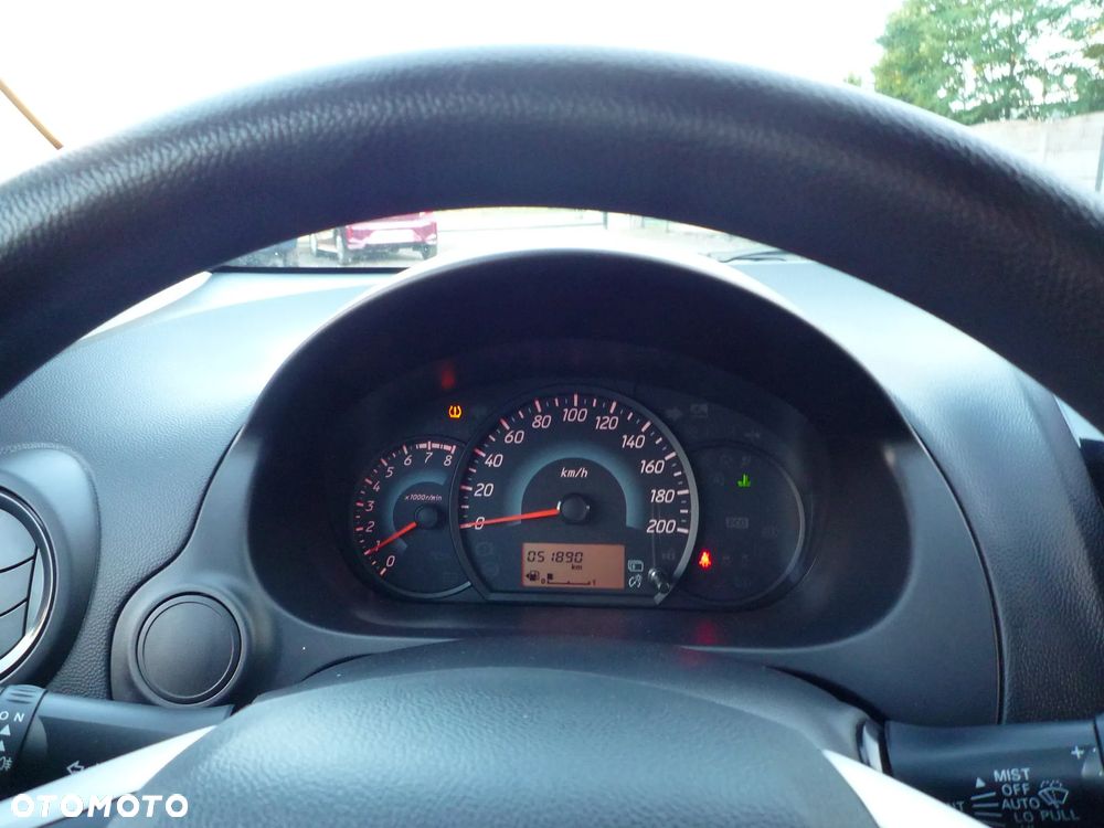 Mitsubishi Space Star 1.2 - 18