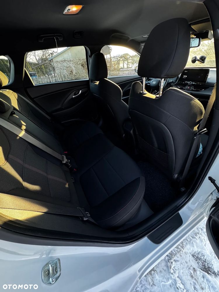 Hyundai i30 1.6 CRDI 48V-Hybrid N-Line - 29