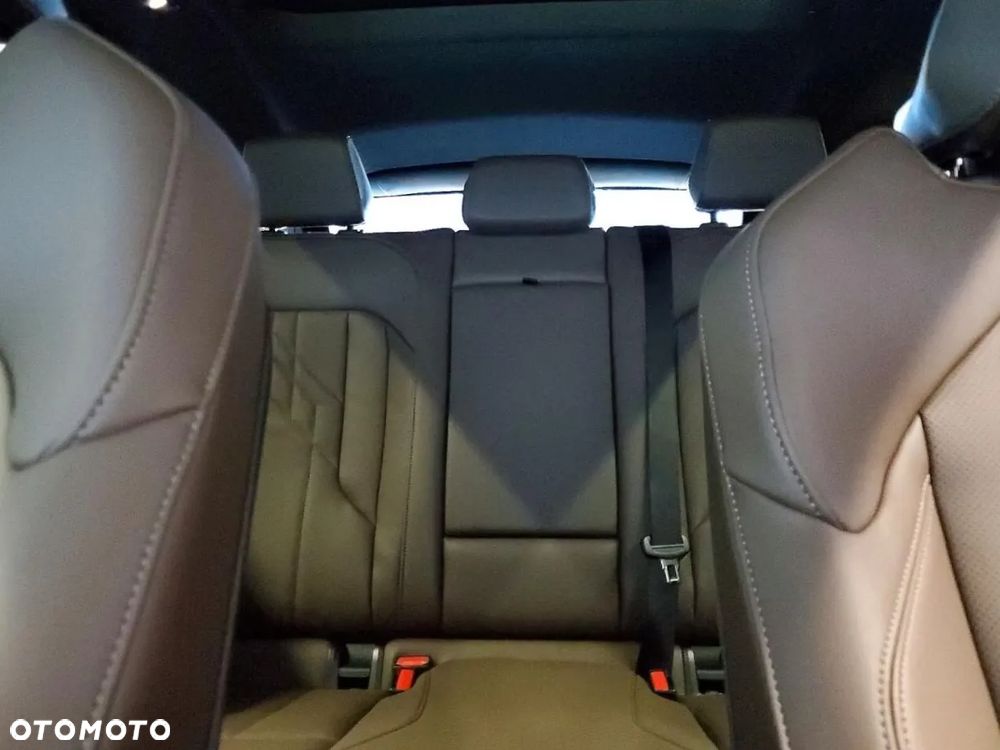BMW X3 xM50 mHEV - 12