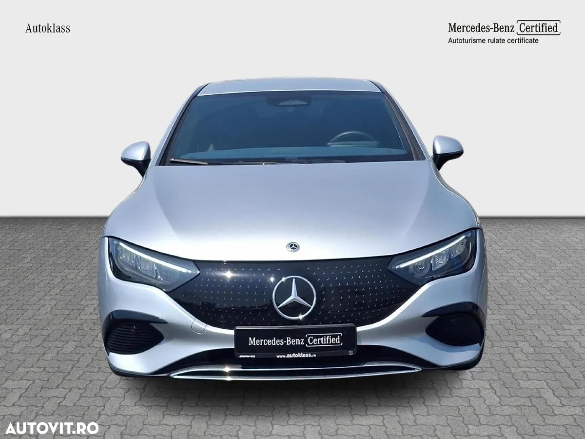 Mercedes-Benz EQE 300 - 7
