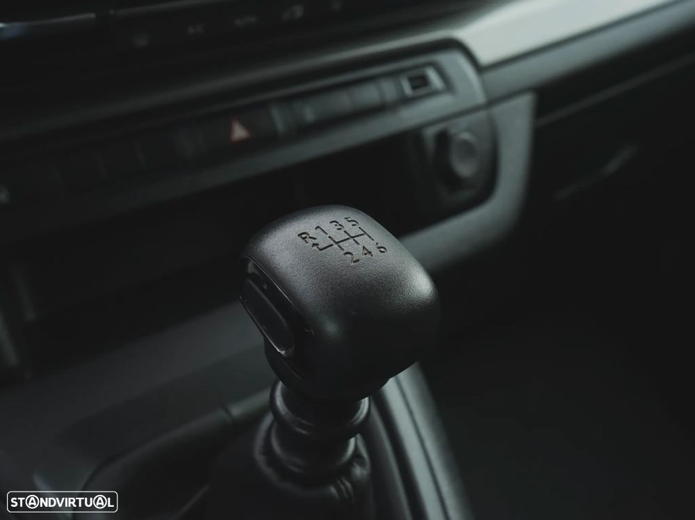 Citroën Spacetourer M Feel - 13
