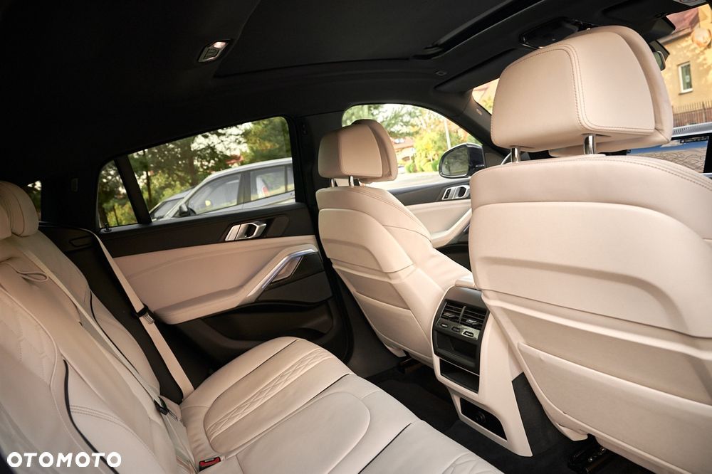 BMW X6 - 27
