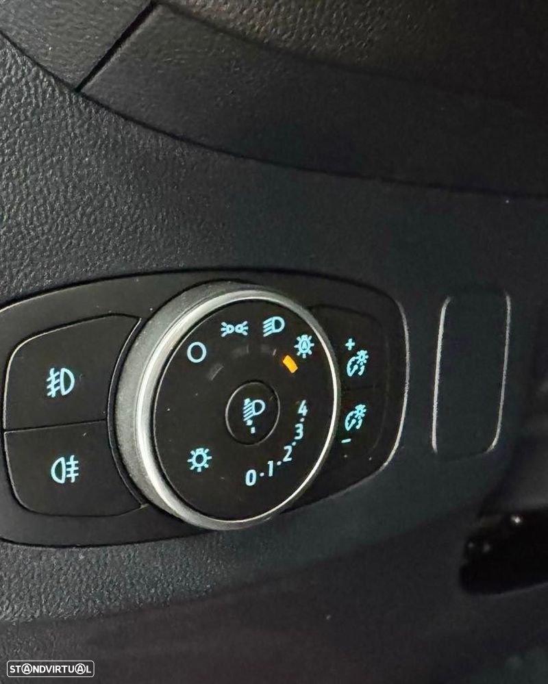 Ford Puma 1.0 EcoBoost MHEV Titanium - 23