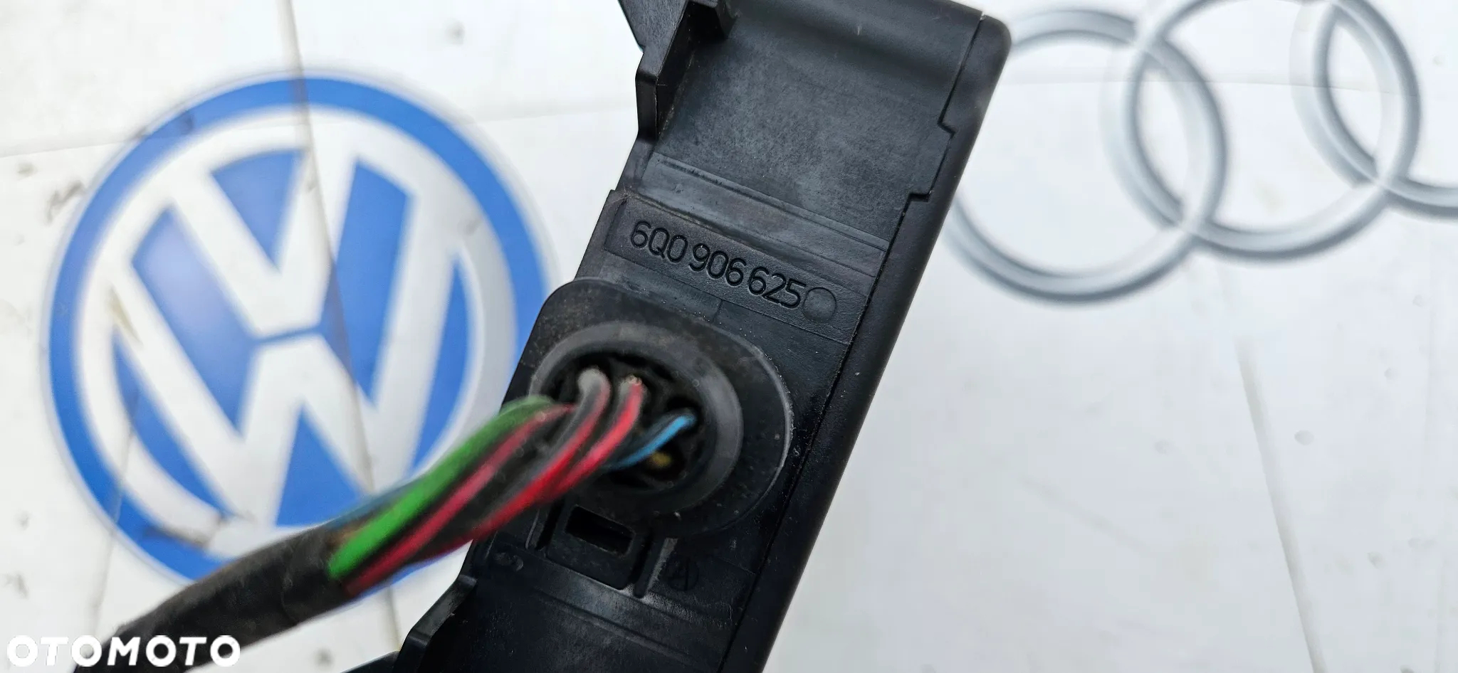 Seat Altea 5P VW Touran I 1T Przetwornik ciśnienia Blok zaworów magnetycznych Zawór magnetyczny Wielozawór 6Q0906625 - 5