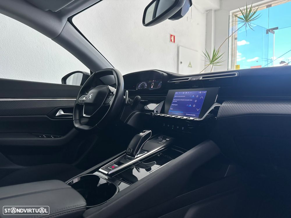 Peugeot 508 SW 1.5 BlueHDi Allure EAT8 — fotografia 33