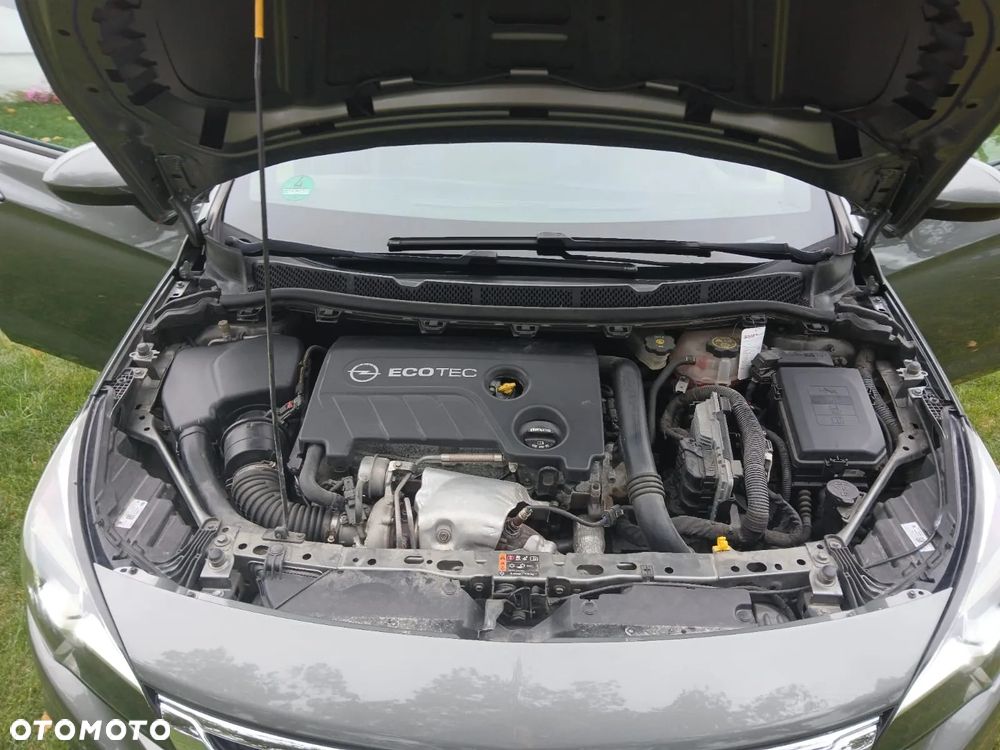Opel Astra 1.6 Turbo Start/Stop Innovation - 32