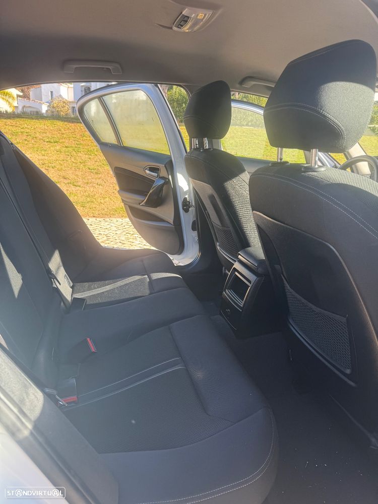 BMW 116 d EDynamics Line Sport - 6