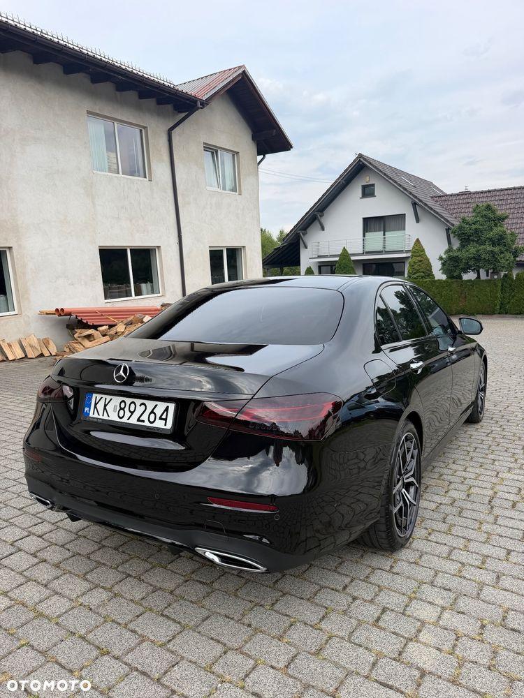 Mercedes-Benz Klasa E 220 d 4-Matic AMG - 4