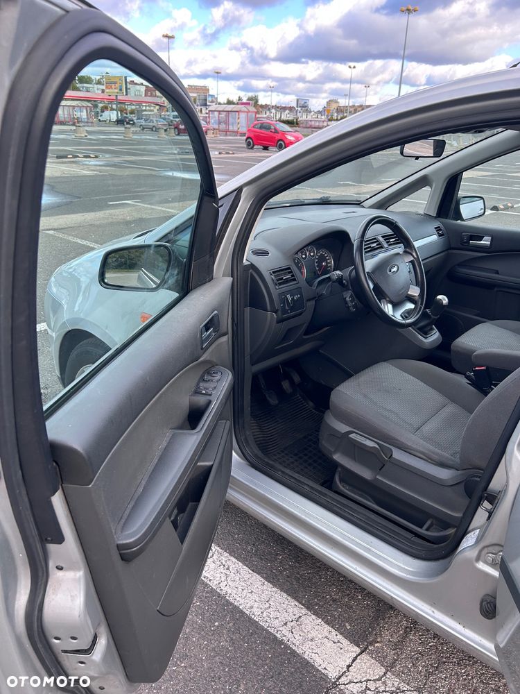 Ford C-MAX - 16