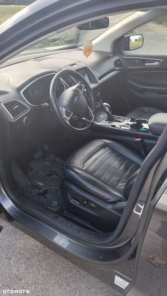Ford Edge - 9