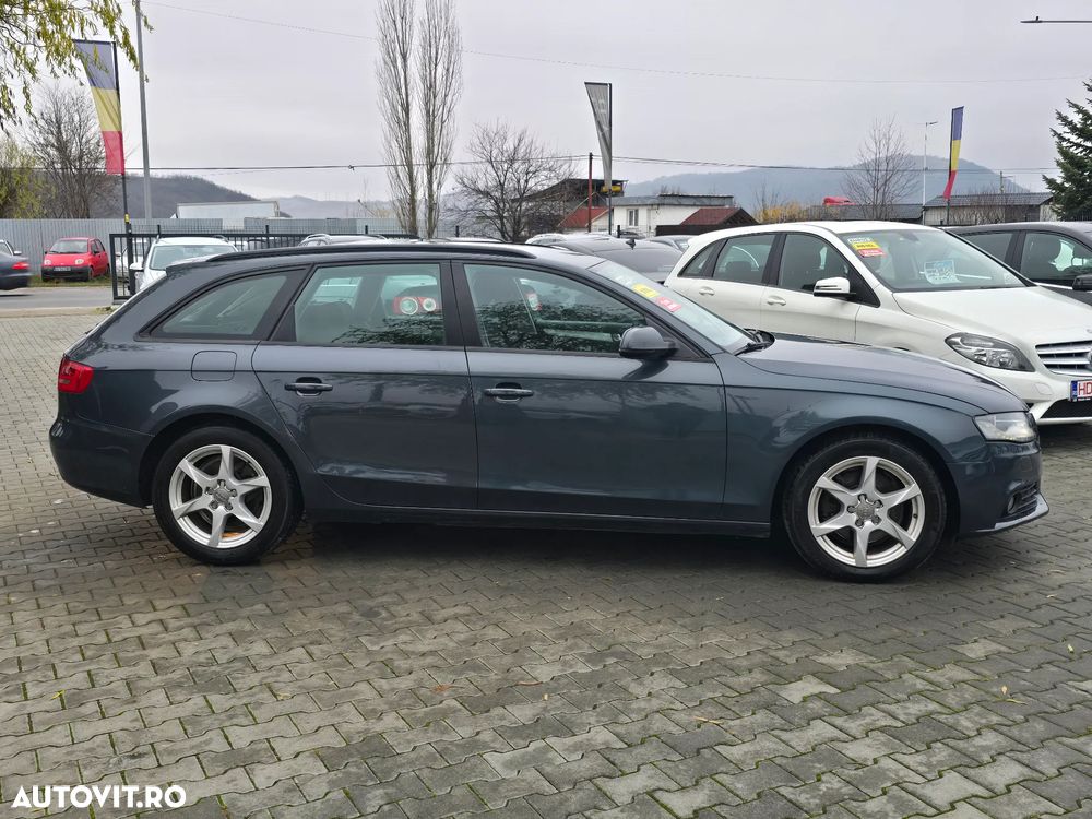 Audi A4 Avant 2.0 TDI DPF multitronic Attraction - 5