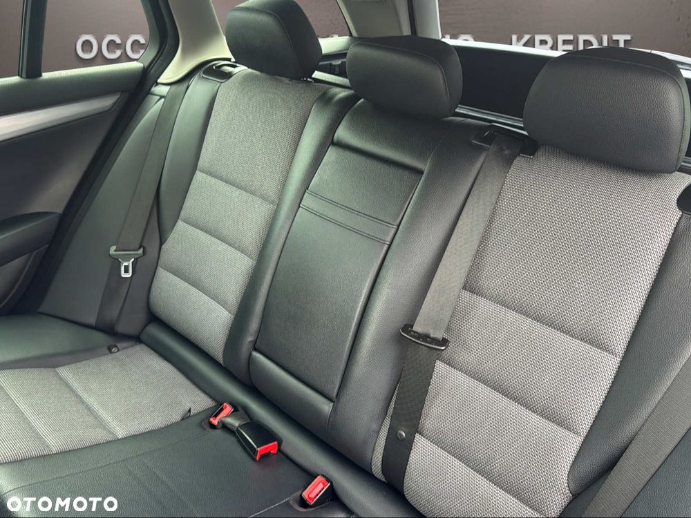 Mercedes-Benz Klasa C 200 CDI BlueEff Avantgarde - 8